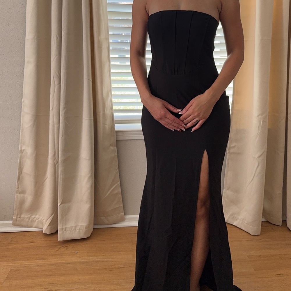 Club L - DAPHNE Black Bandeau Corset Thigh Split Maxi Dress